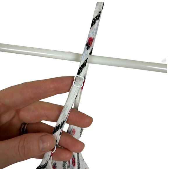 Intimately Free People White Red Floral Semi Sheer Cami Top Women's Size Medium - Picture 9 of 10